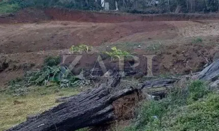 Terreno à venda no Chácaras Poços de Caldas, Poços de Caldas  por R$ 550.000