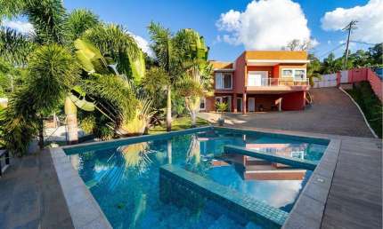 Seu Refúgio Privado no Jardim Tarantela – Viva Como em um Hotel 5 Estrelas!