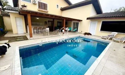 Imperdível: Casa em condomínio em São José dos Campos-SP, 4 quartos, 4 suítes, 4 salas, 6 banheiros, 4 vagas de garagem, 360m².