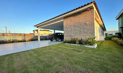 Casa à venda com  314 m² de área construída, 4 suítes, sala ampla, espaço gourmet, Aldeia dos Camar