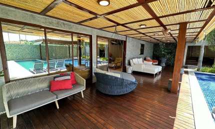 Casa em Serrambi com cinema de 500m² área construída, 7 dormitórios, um verdadeiro refúgio com terr