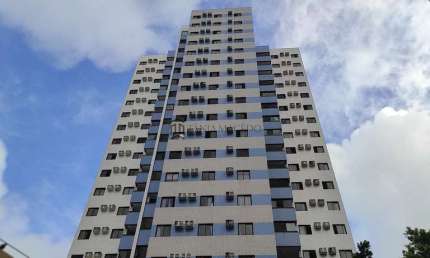 Apartamento à venda com 98m², 3 dormitórios sendo 1 suíte, Varanda, área de serviço, 2 vagas, Casa