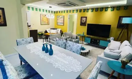 Apartamento à venda com 113 m, 3 quartos sendo 1 suíte, dependência completa, apto todo reformado,