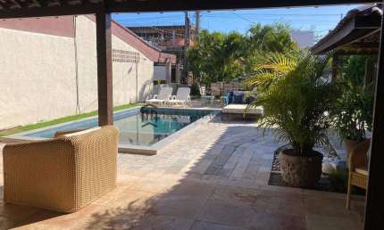 Casa à venda ,com 360m2 terreno 165m2 construídos 4 suítes,  Serrambi, Ipojuca, PE