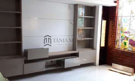 Casa à venda com 450m², 3 dormitórios sendo 1 super suíte com hidro + closet, 5 vagas de carros, Pr
