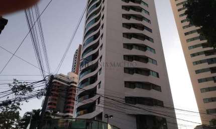 Apartamento à venda com 170m², 4 dormitórios (sendo 2 suítes),  sala ampla, varanda, 3 vagas, Boa V