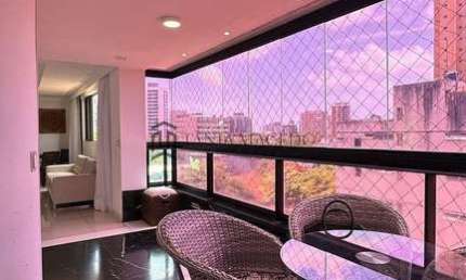 Apartamento à venda com 230m², 05 dormitórios, sendo 02 suítes, sala ampla, área serviço, 4 vagas,
