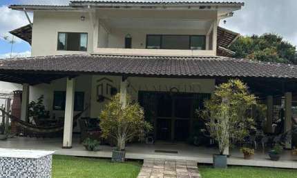Casa à venda com 364m², 4 suítes, a suíte master possui varanda, sala ampla,  Aldeia dos Camarás, C