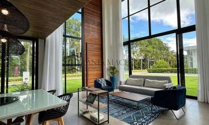 Casa Horizonte, no lindo condominio Terra Viva em Aldeia, 5 Dormitórios sendo 4 suites, à venda, Al