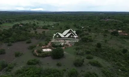 Chácara / sítio à venda na Zona Rural, Acorizal , 200000 m2 por R$ 380.000