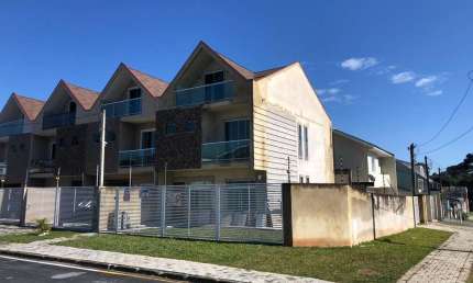Sobrado para Venda em Araucária, Iguaçu, 3 dormitórios, 1 suíte, 3 banheiros, 2 vagas
