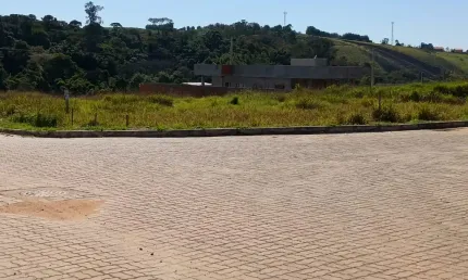 Terreno à venda na Rua Vera Cruz, 1300, Lagoinha, Miguel Pereira