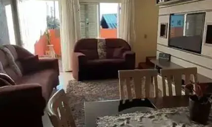 Casa com 2 quartos à venda na Rua Iara Stumpf Vanazzi, 188, Colina do Sol, Caxias do Sul, 75 m2 por R$ 260.000