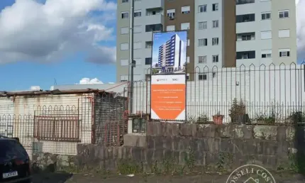 Apartamento com 2 quartos à venda na Rua João Vergani, 1471, Cruzeiro, Caxias do Sul, 55 m2 por R$ 267.960