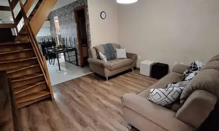 Casa à venda na rua milton roveda, 149, nossa senhora do rosário, caxias do sul, 63 m2 por r$ 249.500