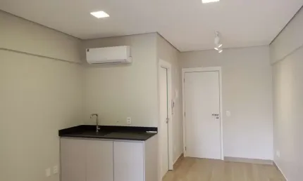 Sala comercial para alugar na Avenida Sumaré, 169, Perdizes, São Paulo