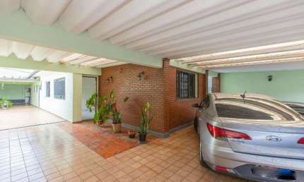GRANDE OPORTUNIDADE! CASA TERREA com 200m² para VENDA!