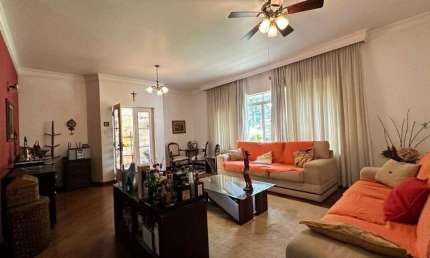 Casa à Venda na Vila Leopoldina - São Paulo, 3 quartos, 1 suíte, 5 vagas, 300m2