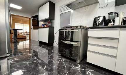 Apartamento 234m2, 4 suites, 4 vagas de garagem, depósito privativo, Jaguaré/SP