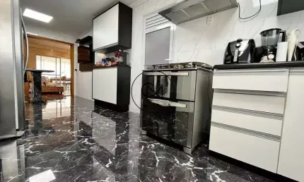 Apartamento 234m2, 4 suites, 4 vagas de garagem, depósito privativo, Jaguaré/SP