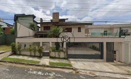 Sobrado no Bairro Parque dos Príncipes com 450,00m² e 5 suítes!