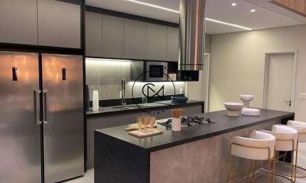 Casa de Luxo de 380m² à Venda no Golf Club – Bertioga/SP (6 Suítes)
