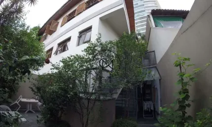 Sobrado com 3 Quartos 2 vagas à venda, 165m² -Vila Romana