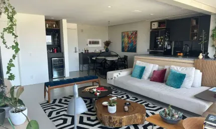 Apartamento incrível de 80m2 recém reformado no campo belo com 1 suíte !