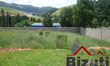 Terreno em condomínio fechado à venda na Rodovia Romildo Prado, 45, Bairro Itapema, Itatiba