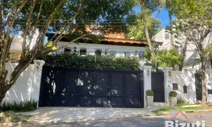 Casa com 8 quartos à venda na Rua Carangola, Jardim Guedala, São Paulo