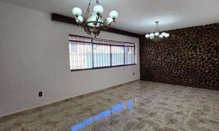 Casa comercial com 5 salas para alugar na Rua Engenheiro Monlevade, 186, Centro, Jundiaí