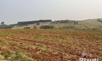 Terreno à venda na Avenida Rafael De Jesus Francischinelli, Pedregulho, Itu