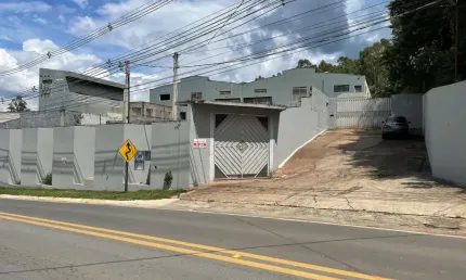 Barracão / Galpão / Depósito para alugar na Vila Industrial, Bom Jesus dos Perdões 