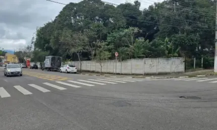 Terreno comercial à venda na Avenida Dona Gertrudes, Alvinópolis, Atibaia