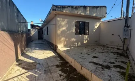 Casa com 2 quartos para alugar no Jardim das Cerejeiras, Atibaia 