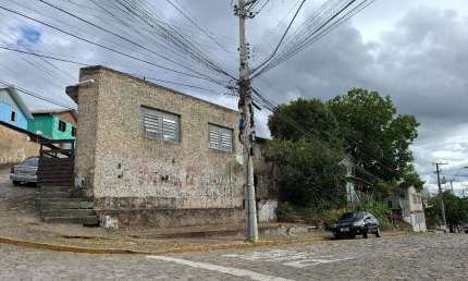 Casa comercial com 1 sala à venda na Próximo Antiga Fábrica Marcopolo, Planalto, Caxias do Sul