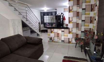 Casa Bairro Cidade Nova. Cód. K151. Piso em porcelanato, moveis planej. Região de Ipatinga
