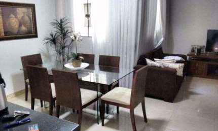 Apartamento Bairro Iguaçu, A064. Primeiro andar, piso porcelanato , 2 vagas. Região de Ipatinga