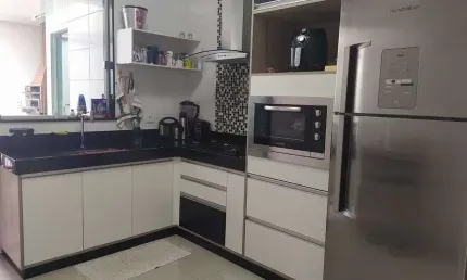 Casa B. Jardim Vitória. Cód. K193, 2 quartos/suite, Área gourmet, 79 m². Valor 250 mil