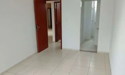 Apartamento Bairro Iguaçu. Cód. A094. 2 quartos/suíte, 65 m². Perto da avenida e comercio
