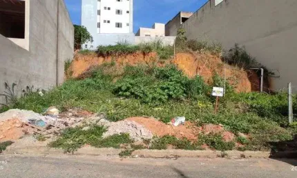 Lote Bairro Cidade Nova, L088, 300 m², devidamente Registrado. Valor 210 mil