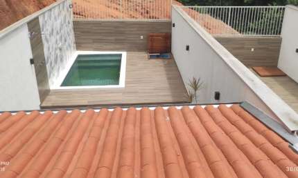 Casa Bairro das Fontes. Cód. K186, 3 Quartos/suite, 180 m², 4 vgs. Piscina. Quintal e Varanda gourmet. Aceita permuta.