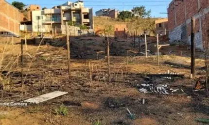 Lote Bairro Bom Pastor, Cód. L080. 250 m². Perto da avenida. Valor 150 mil