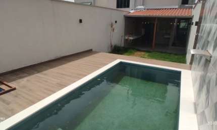 Casa Bairro das Fontes. Cód. K186, 3 Quartos/suite, 180 m², 4 vgs. Piscina. Quintal e Varanda gourmet. Aceita permuta.