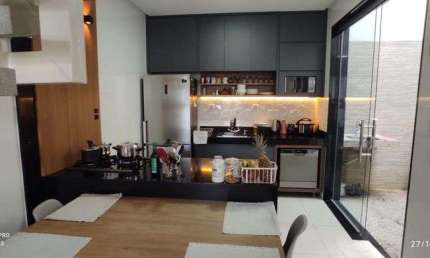 Casa Bairro no Imbaúbas, Cód. K216 Tríplex, 3 quartos/Suíte, 178 m², Sacada, Mirante e Área gourmet