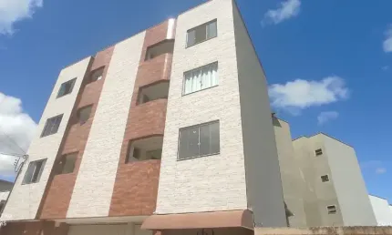 Apto Bairro Bethânia, 2 qts/suite, Sacada, área total 98 m². Sol da manhã, perto da avenida.