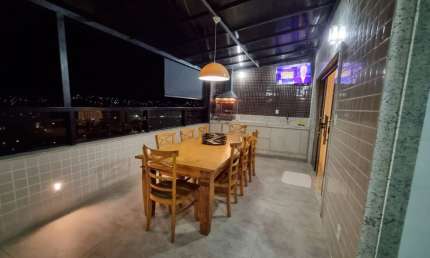 Cobertura  Cód. C062, Bairro Airton Sena, 2 vgs, 4 quartos/suíte, área gourmet e elevador. Região de Ipatinga
