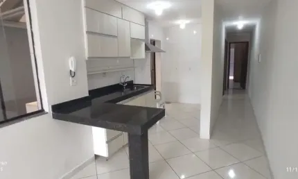 Apartamento Térreo Bairro Cidade Nova. Cód. A375, 2 quartos/suite, 95 m², SACADA E DUAS CLARABOIAS. PERTO AVENIDA.