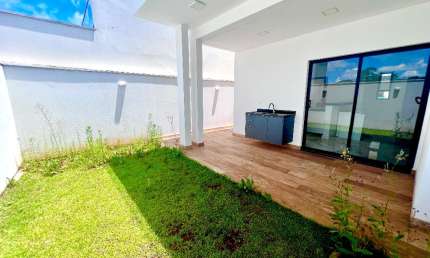 Casa em condomínio à venda com 3 quartos em Jundiai