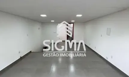 Sala comercial com 1 sala para alugar na Rua Silva Jardim, 44, Centro, Macaé por R$ 1.500